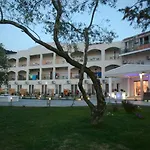 Saint George Palace