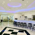 Hotel Saint George Palace 4*