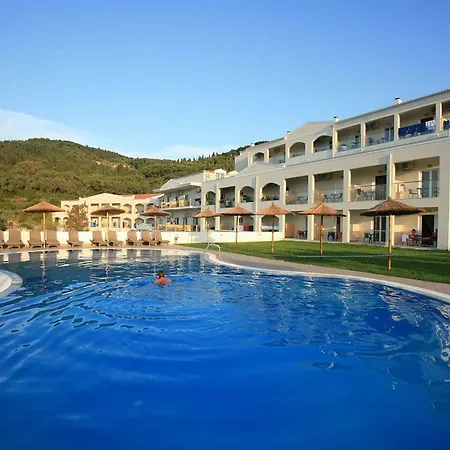 호텔 Saint George Palace 4*