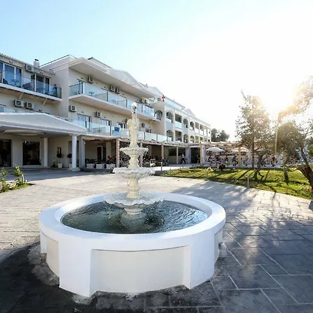 호텔 Saint George Palace 4*