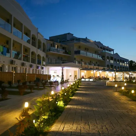 호텔 Saint George Palace 4*
