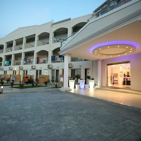 호텔 Saint George Palace