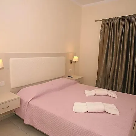 Saint George Palace Agios Georgios Pagon