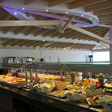 Saint George Palace Hotel 4*