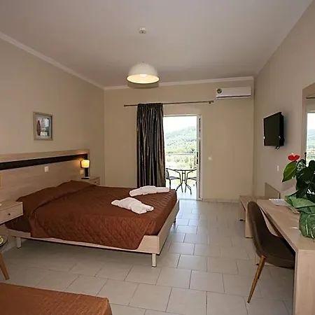 Saint George Palace Hotel 4*