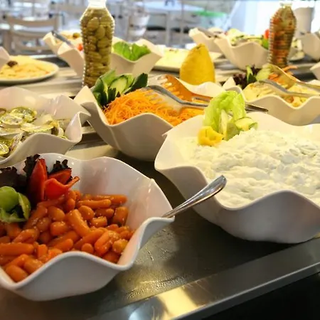 Saint George Palace Agios Georgios Pagon