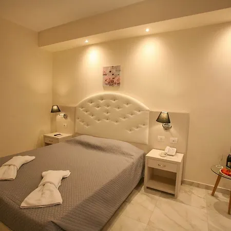 酒店 Saint George Palace