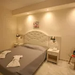 호텔 Saint George Palace